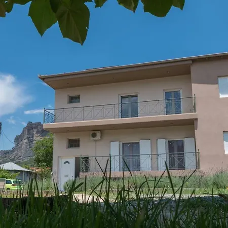 Lejlighed Zigres House